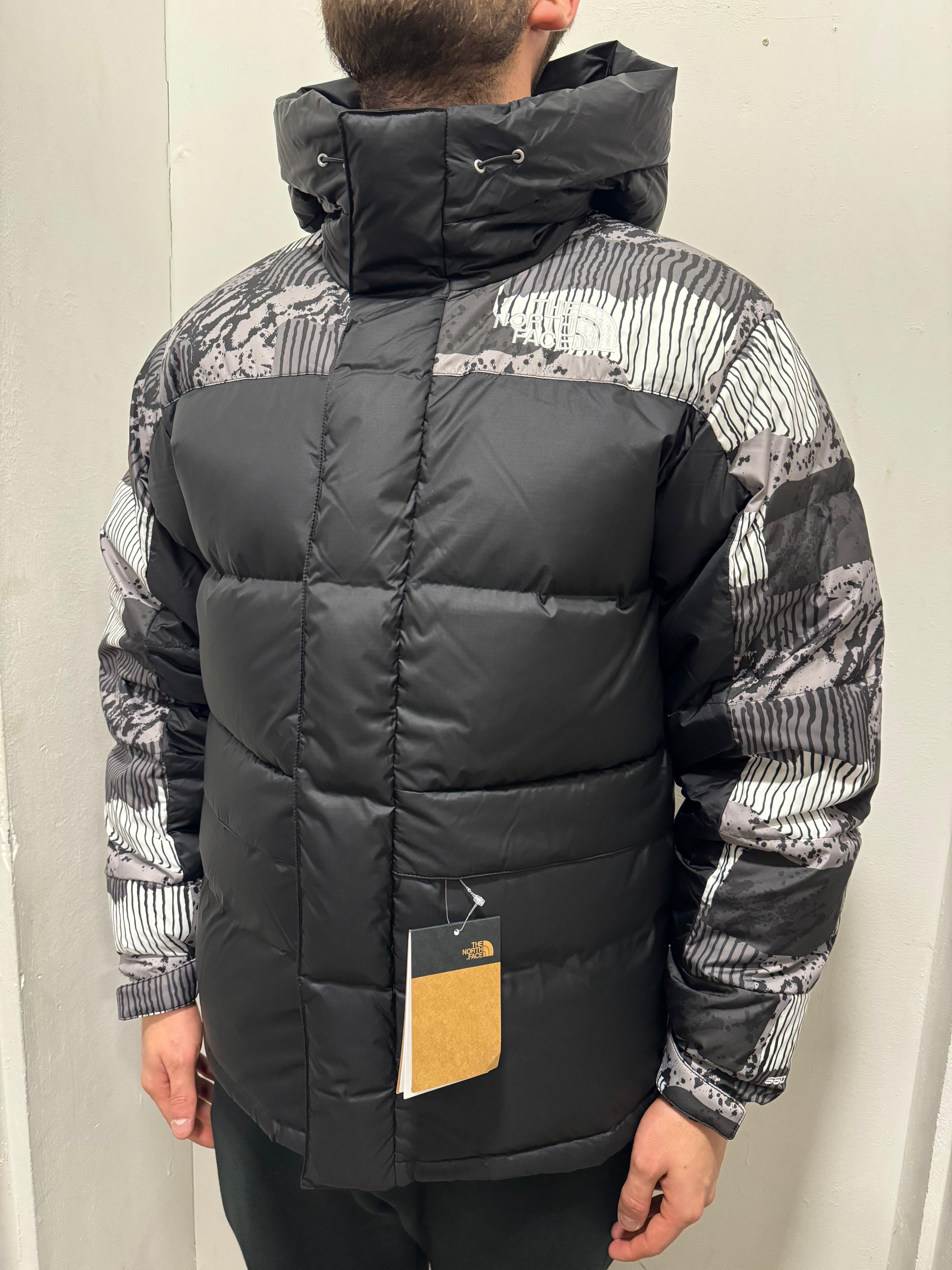 The North Face Himalayan Jacket - Black / White – Chevron Clothing